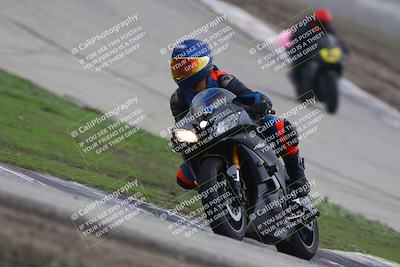 media/Nov-29-2025-TrackDaz (Sat) [[10ae2d9bce]]/B Group/Session 3 (Outside Grapevine)/